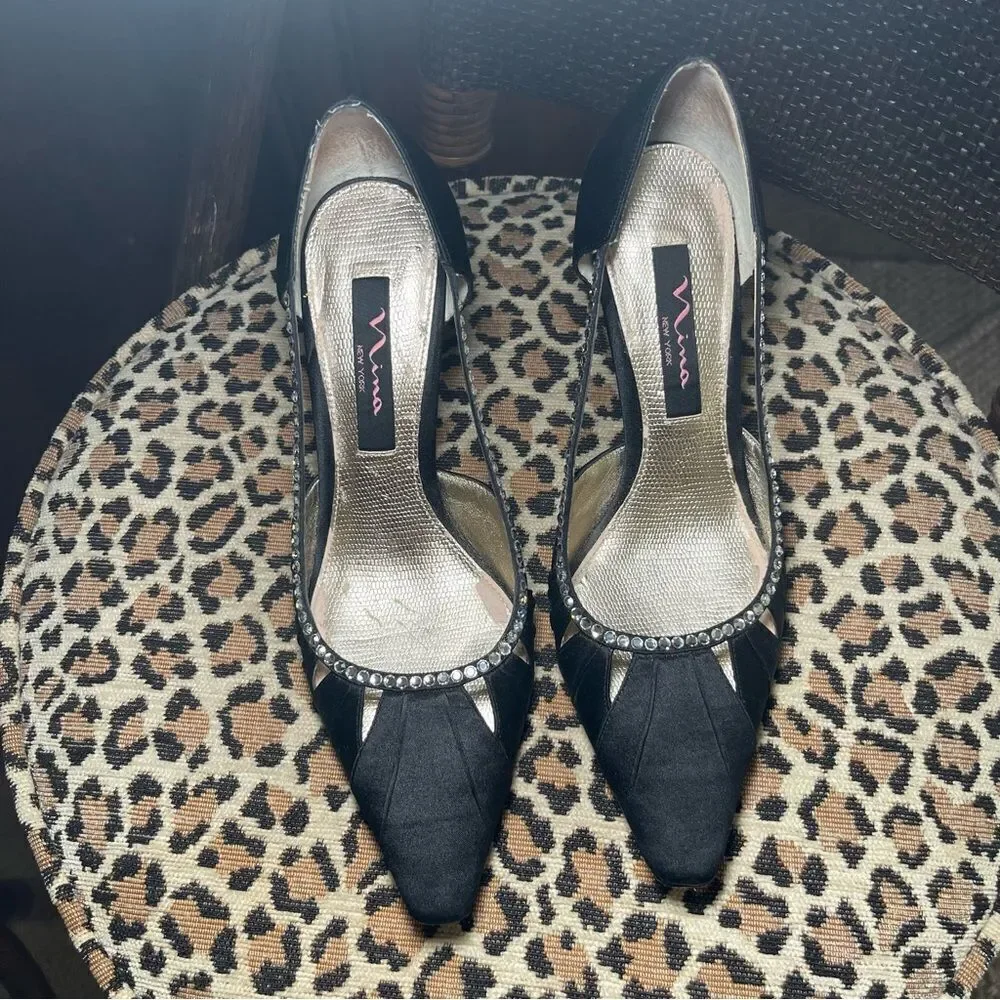 Black Rhinestone Pointy Toe Heels - Picture 5 of 5